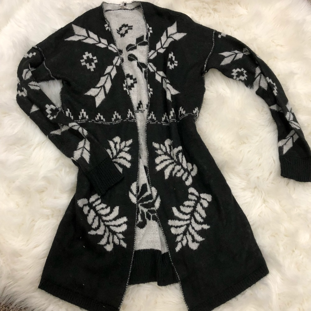 Light weight warm cardigan